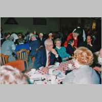 59-05-1311 Kirchspieltreffen Schirrau 1997 in Neetze - Die Wiedersehensfreude nach 52 Jahren ist gross.jpg